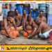 அம்பாறை தம்பிலுவில் கண்ணகியம்மன்ஆலய முன்றலில் கொம்பு முறிவிளையாட்டின் ஆரம்பமான போர்த் தேங்காய் உடைக்கும் நிகழ்வு