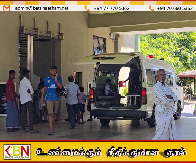 மட்டு கரடியனாற்றில் மாணவர்களுக்கு உணவு ஒவ்வாமை காரணமாக 22 மாணவர்கள் வைத்தியசாலையில் அனுமதி