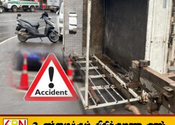 ஹட்டன் பிரதான வீதியில் தேயிலைக் கொழுந்து ஏற்றிச் சென்ற லொறி விபத்து – இருவர் படுகாயம்