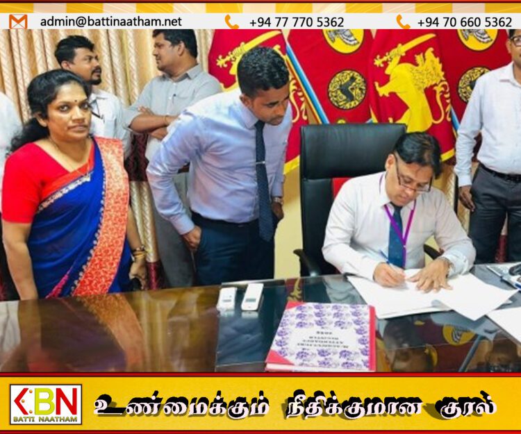 கிழக்கு மாகாண விவசாய அமைச்சின் செயலாளராக கடமையேற்ற இலங்கை நிர்வாக சேவை விசேட தர அதிகாரி ஏ.எல்.எம்.அஸ்மி