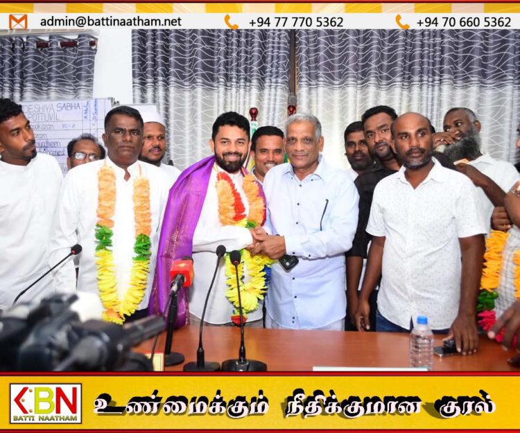 பொத்துவில் பிரதேச சபையின் தவிசாளராக முன்னாள் பாராளுமன்ற உறுப்பினர் முஷர்ரப் தெரிவு