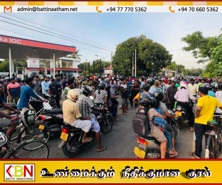 நாட்டில் பெற்றோல் பற்றாக்குறை இருப்பதாக பரப்பப்படுவது போலி செய்தி; எரிசக்தி அமைச்சு