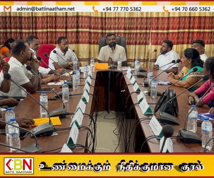மட்டக்களப்பு மண்முனை தென் எருவில் பற்று ஆலய விழாக்களின் கடை மற்றும் வாகன தரிப்பிட வருமானத்தில் பகுதி பிரதேச சபைக்கு; தீர்மானம் நிறைவேற்றம்