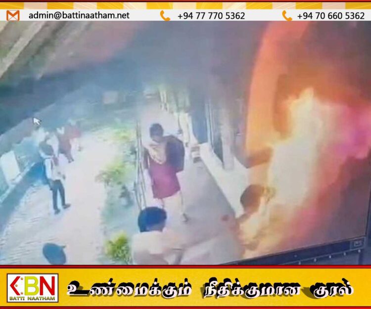 தலைமை ஆசிரியரின் பாலியல் துன்புறுத்தல்களை சகித்துக் கொள்ள முடியாமல் தனக்குத்தானே தீவைத்துக்கொண்ட மாணவி