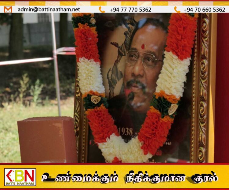 விடுதலைப் புலிகளின் அரசியல் ஆலோசகர் அன்ரன் பாலசிங்கத்துக்கு பிரான்ஸின் சிலை