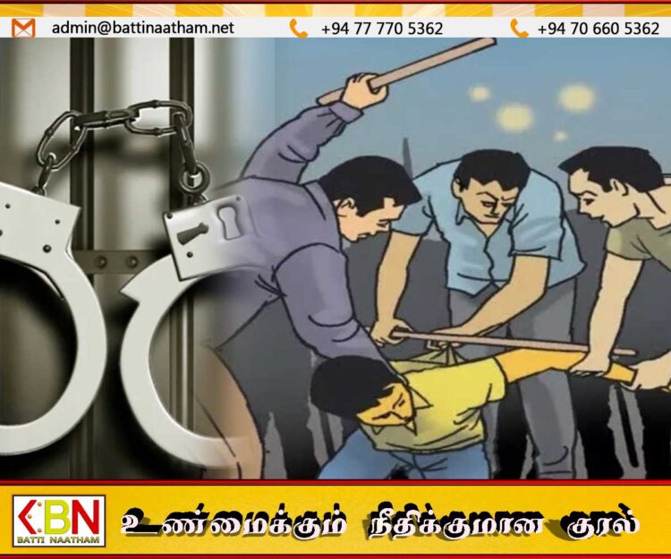 வட்டிக்கு வாங்கியவரை நிர்வாணமாக்கி காணொளி எடுத்த கந்துவட்டி கும்பல் கைது; யாழில் சம்பவம்