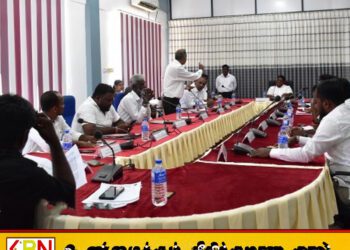 கூட்டறிக்கையை வாசிக்காமல் முன்மொழிவு கோரிய தவிசாளர்; அறிக்கையை ஏற்க மாட்டோம்- சபையில் உறுப்பினர்கள் குழப்பம்