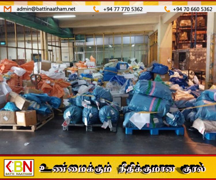 கட்டுநாயக்க விமான நிலையத்தில் குவிந்து கிடக்கும் பொதிகள்