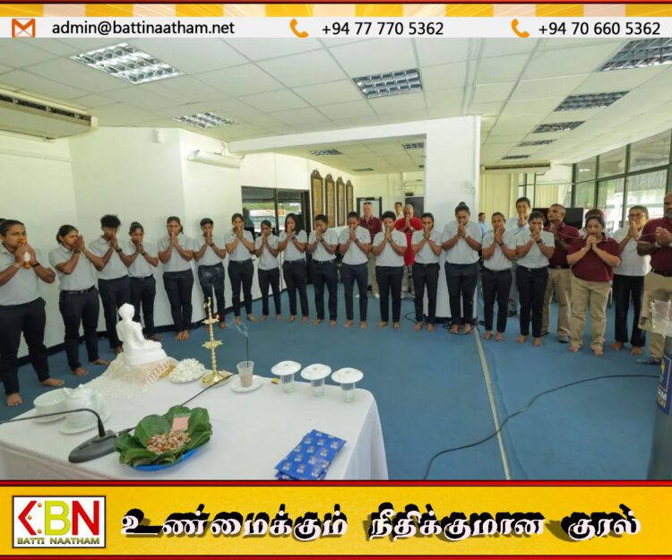 மகளிர் உலகக் கிண்ண தொடர் ; இந்தியாவுக்குப் புறப்பட்ட இலங்கை மகளிர் அணி
