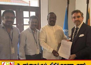 ஐநா வதிவிடப் பிரதிநிதியிடம் தமிழ் மக்களின் கையொப்பங்கள் கையளிப்பு!