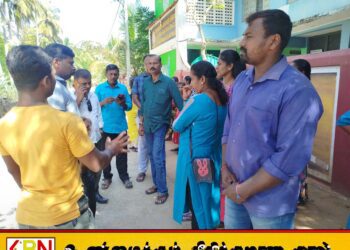 மட்டு பாலமீன்மடு விக்னேஸ்வரா வித்தியாலயத்தின் முன்னால் ஆர்ப்பாட்டம்