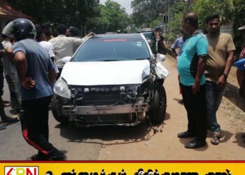திருகோணமலையில் கெப் ரக வாகனமும் கார் ஒன்றும் விபத்து