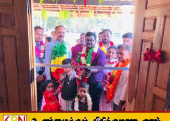 மட்டக்களப்பில் வீடற்ற குடும்பங்களுக்கு வீடுகள் கையளிப்பு; பாராளுமன்ற உறுப்பினர் கந்தசாமி பிரபு தலைமையில்