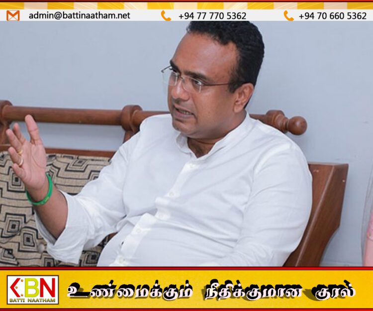 நாட்டை காப்பாற்றிய ரணிலும் பழிவாங்கப்படுகிறார் நானும் பழிவாங்கப்படுகிறேன்; மனுஷ நாணயக்கார