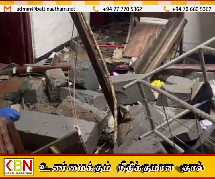 சீரற்ற காலநிலையால் வீட்டின் மீது இடிந்து விழுந்த பாதுகாப்பு சுவர்