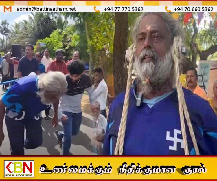 1500 கிலோகிராம் வாகனத்தை காதில் கட்டி இழுத்து முதியோரை மகிழ்வித்த 62 வயது நபர்