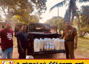 வாழைச்சேனையில் பாடசாலைக்கு முன்னால் இயங்கி வந்த கசிப்பு விற்பனை நிலையம் முற்றுகை