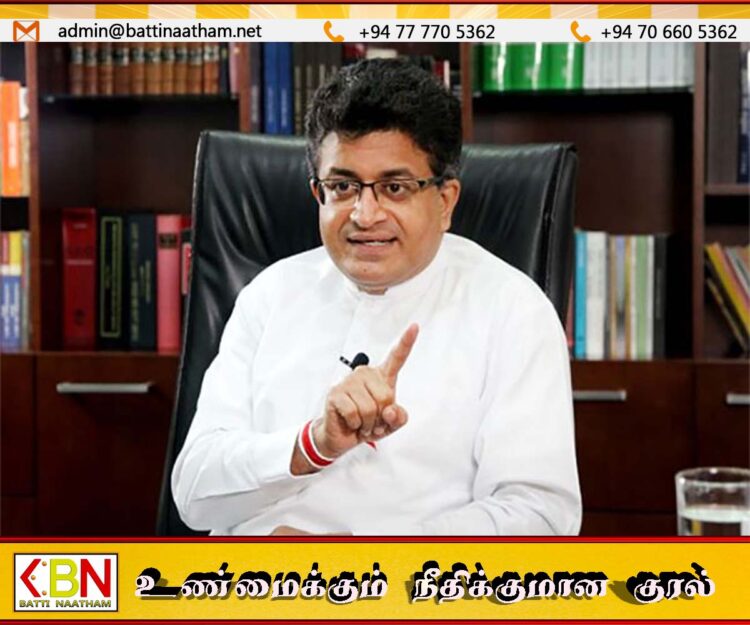 உதய கம்மன்பில இலஞ்ச ஊழல் ஆணைக்குழுவில் வாக்குமூலம் வழங்க ஆஜர்