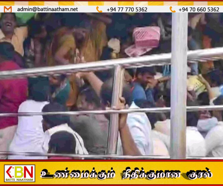 ஆந்திராவில் கோவிலில் கூட்ட நெரிசலில் சிக்கி 9 பேர் பலி