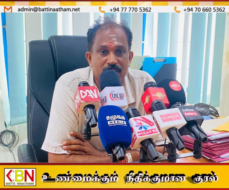 தாந்தாமலை தொல்பொருள் பதாகையை அகற்றுவதற்கு திங்கள் வரை காலக்கெடு; பட்டிப்பளை தவிசாளர்