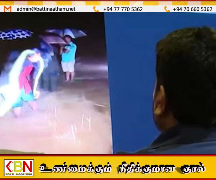 அநுராதபுரம்–புத்தளம் சாலையில் வெள்ளத்தில் சிக்கிய பேருந்தில் இருந்த 34 பேர் பாதுகாப்பாக மீட்பு