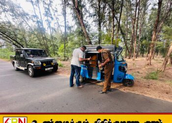 ஆட்டோ ஸ்பீக்கருக்குள் கசிப்பு; ஏறாவூர் சவுக்கடி வீதியில் ஒருவர் கைது