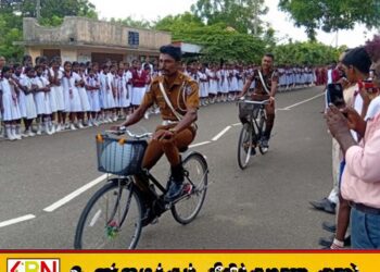 ஊர்காவற்றுறை பொலிசாரால் வேலணை மத்திய கல்லூரி மாணவர்களுக்கு விழிப்புணர்வு