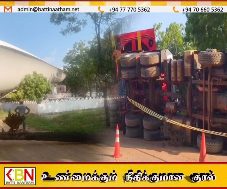 திருகோணமலையில் காற்றாலையை ஏற்றிச் சென்ற வாகனம் விபத்து