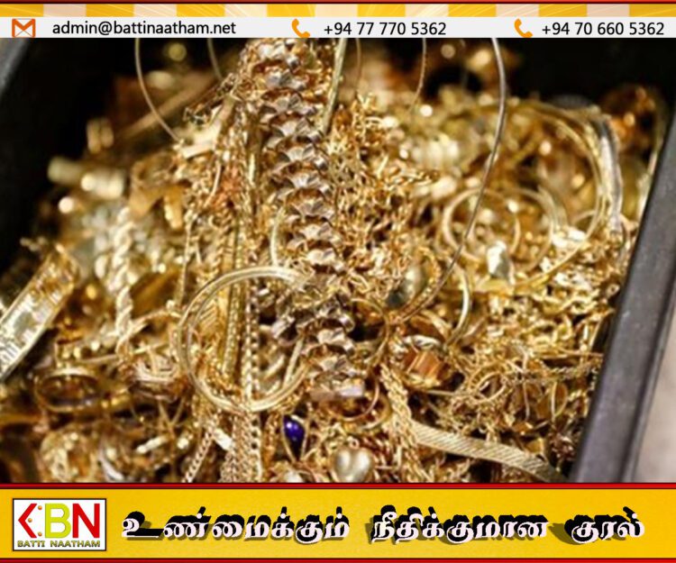 சாவகச்சேரியில் 15 பவுண் தங்க நகைகள் திருட்டு!