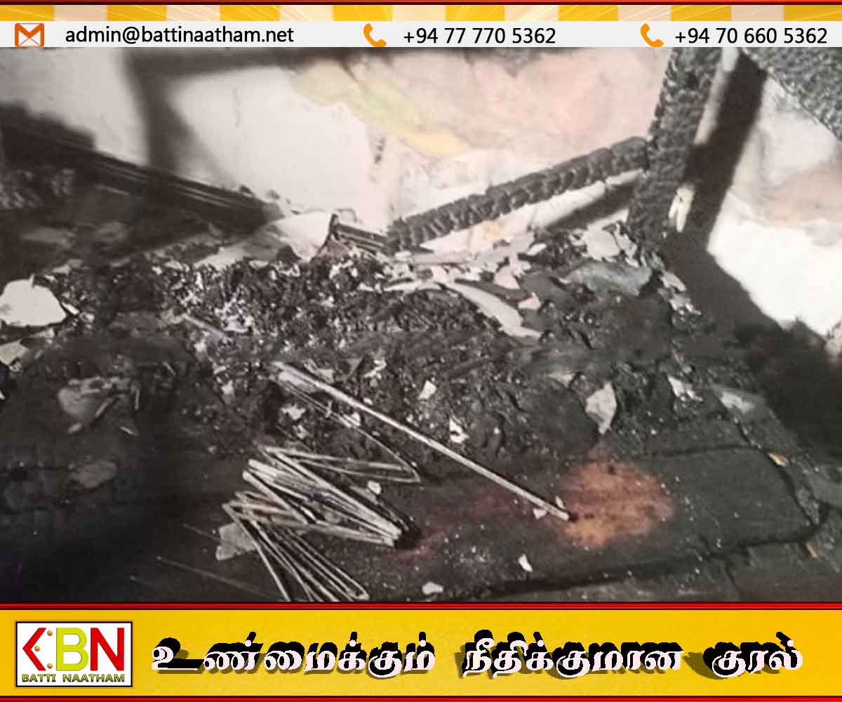 மின்னல் தாக்கியதால் திடீரென தீப்பற்றி எரிந்த வீடு; பலப்பிட்டியில் சம்பவம்!