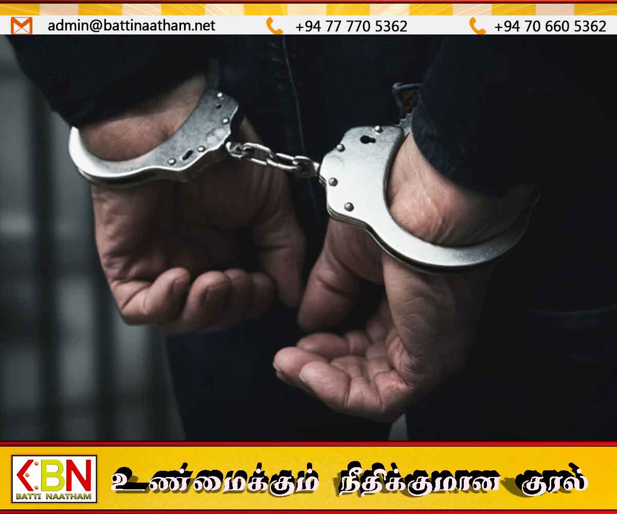 மன்னார் நீதிமன்ற வளாகத்திற்கு முன் சுட்டுக் கொல்லப்பட்ட சம்பவத்தில் பிரதான சந்தேக நபர் உட்பட இருவர் கைக்குண்டுடன் கைது
