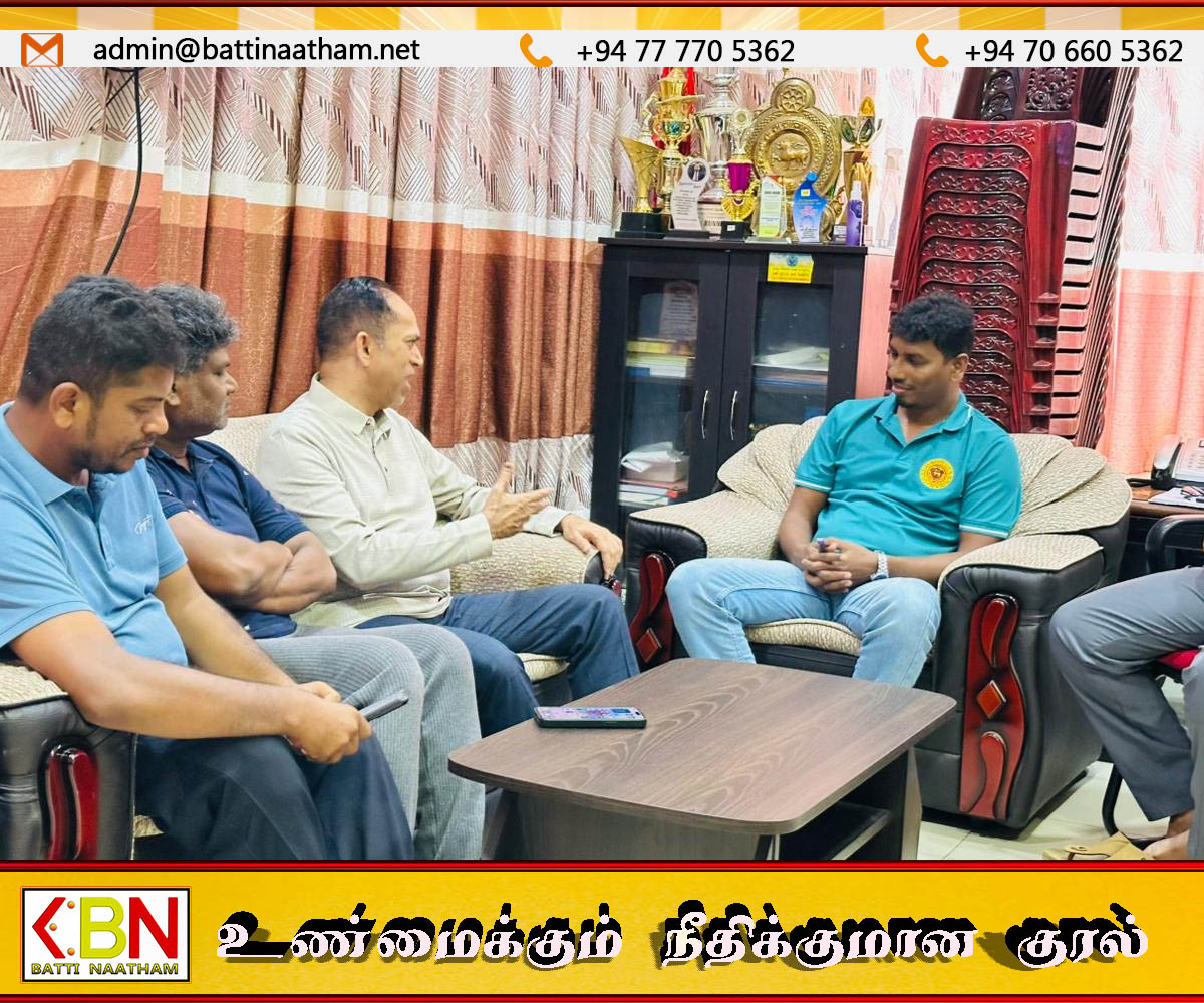 மூதூரை மீளக் கட்டியெழுப்ப 100 கோடி தேவையென்றாலும் ஜனாதிபதியுடன் பேசி பெற்றுத் தருகிறேன் ;ஹிஸ்புல்லாஹ்