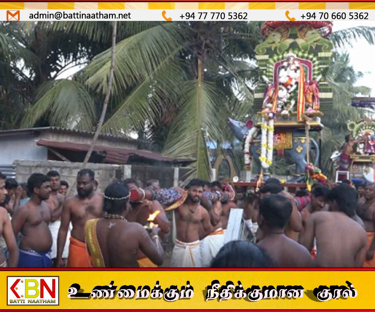 ஆயிரக்கணக்கான பக்தர்கள் பங்கேற்புடன் மட்டு களுதாவளை கடலில் திருவாதிரைத் தீர்த்தம்