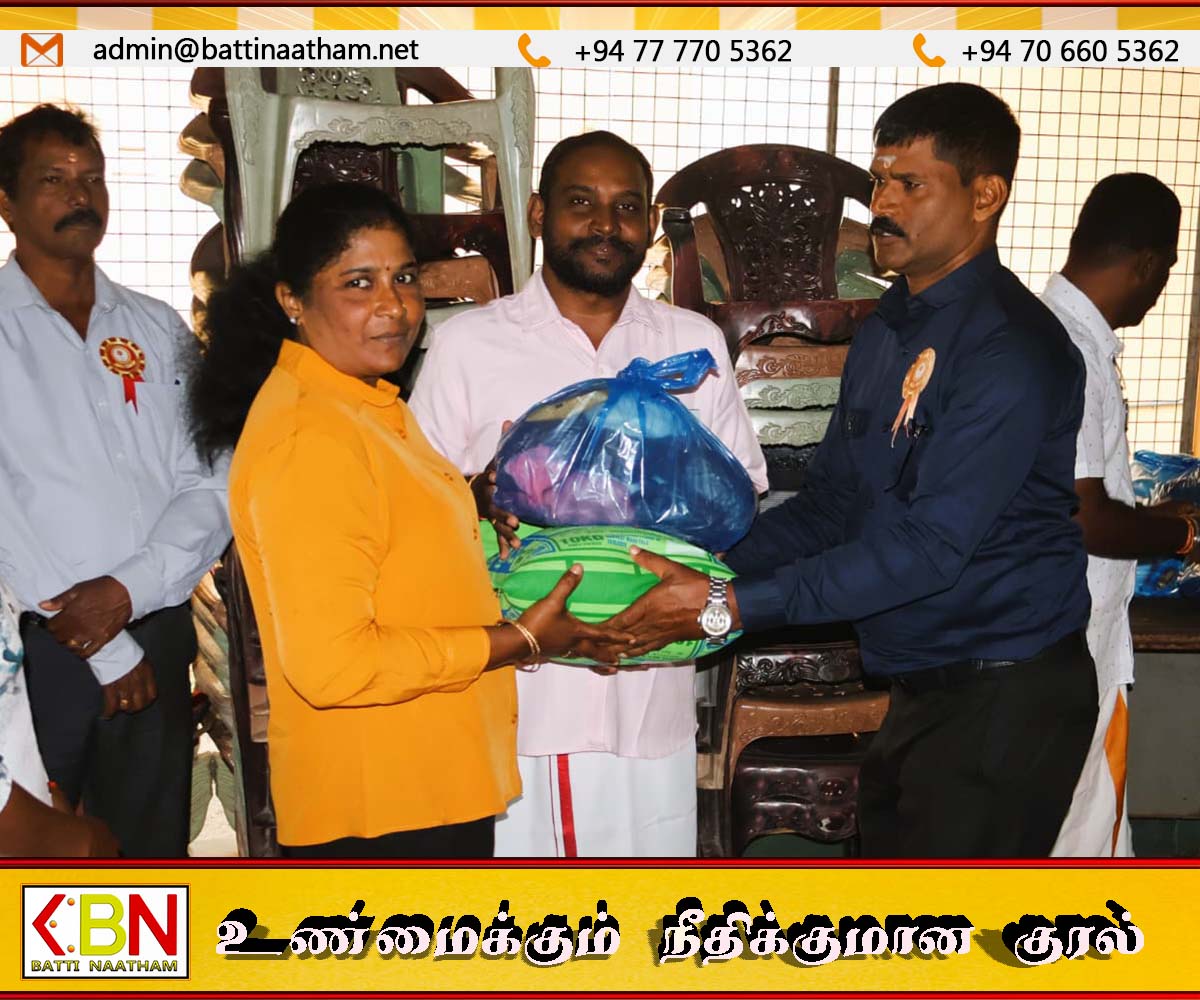 மாற்று திறனாளி கலைஞர்களுக்கு உலர் உணவு பொருட்கள் வழங்கி வைப்பு!