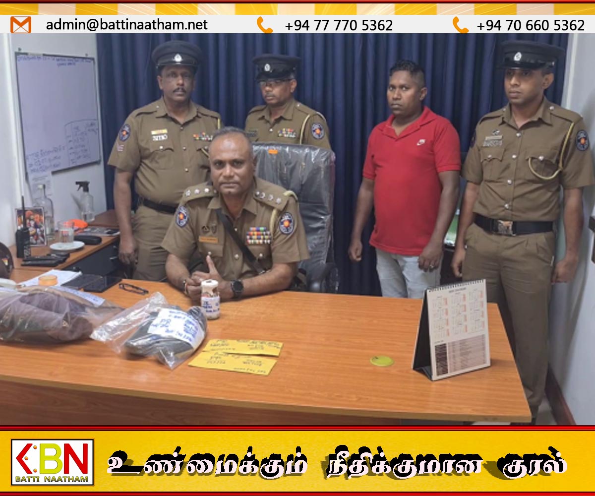 ஹட்டனில் நகையை பார்ப்பதாக கூறி அதனை எடுத்துக்கொண்டு ஓடியவர் கைது
