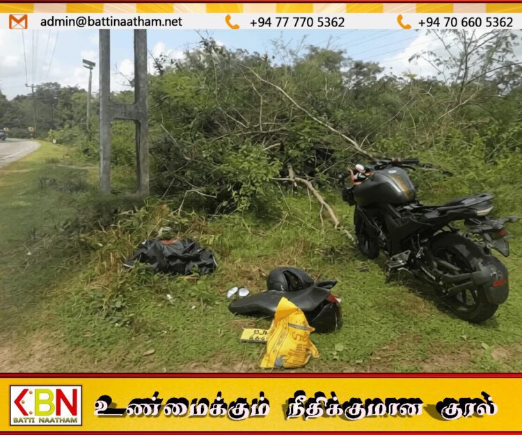 அம்பாறை உஹணயில் மின்கம்பத்தில் மோதி இராணுவ வீரர் பலி