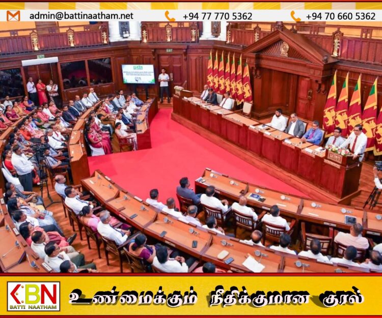 மேல் மாகாணத்திற்கு 10 நடமாடும் நூலகங்கள்