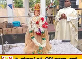 காரைதீவு குழந்தை இயேசு ஆலய திருவிழா திருப்பலி