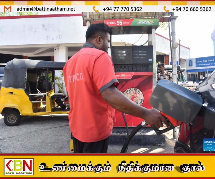 முச்சக்கரவண்டி கட்டணத்தை 20 ரூபாவினால் அதிகரிக்கக் சங்கங்கள் கோரிக்கை