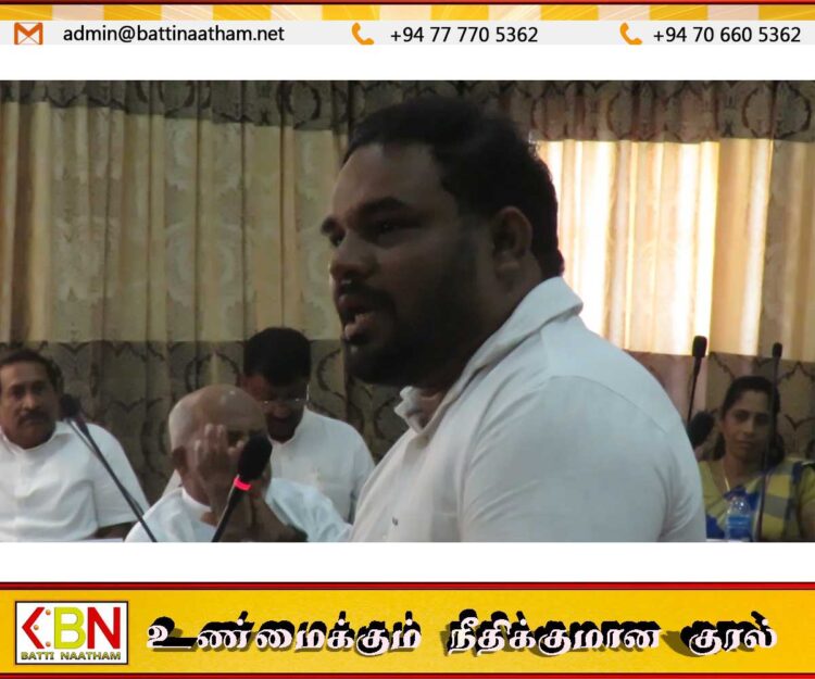 ஈரான் கப்பலை அமெரிக்கா தாக்கியமைக்கு மட்டு மாநகரசபை அமர்வில் உறுப்பினர் துரைசிங்கம் மதன் கண்டனம்