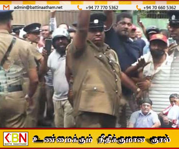 நிதி அமைச்சின் செயலாளர் வீட்டை முற்றுகையிட சென்றோர் மீது சாணி வீச்சு!