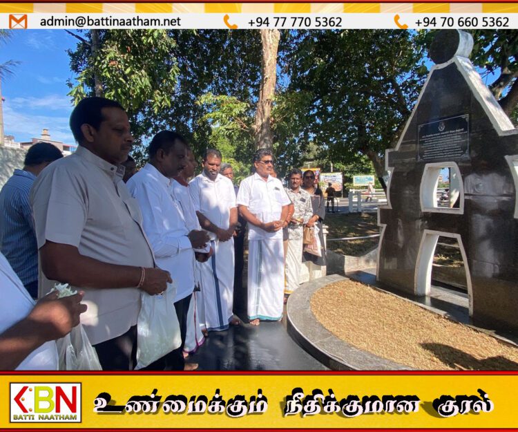 மட்டக்களப்பில் உயிர்த்த ஞாயிறு 7ஆம் ஆண்டு நினைவேந்தல்; காந்தி பூங்கா நினைவுத்தூபியில் அஞ்சலி!