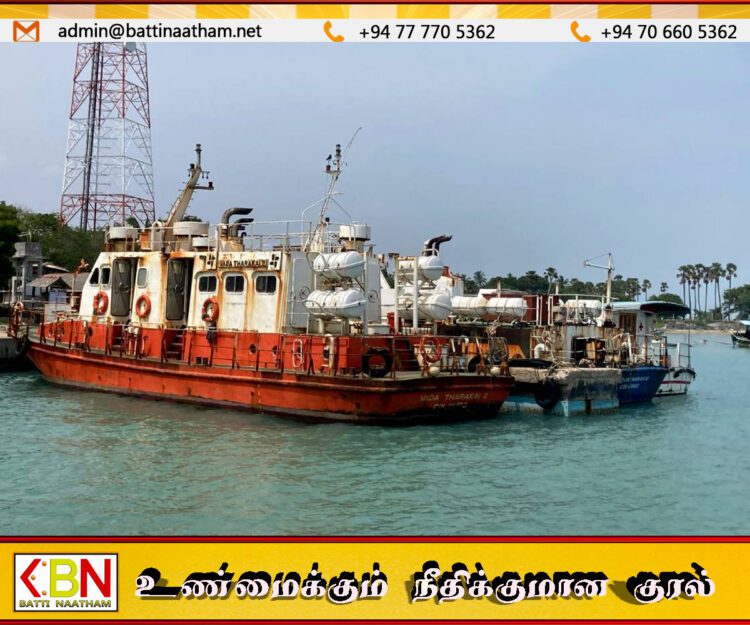 முற்றாக முடங்கிய நெடுந்தீவுக்கான படகுச்சேவை; பயணிகள் குற்றச்சாட்டு!