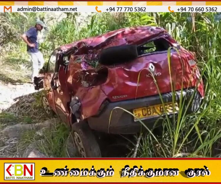 ஹட்டன் பொகவந்தலாவ பிரதான வீதியிலிருந்து 300அடி பள்ளத்தில் வீழ்ந்த கார்