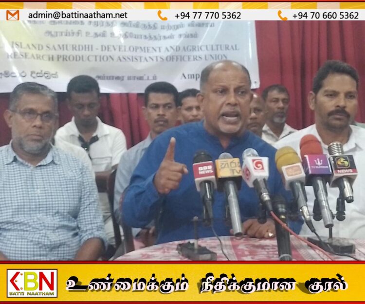 அஸ்வெசும திட்டங்கள் மூலம் மக்களுக்கு கஷ்டம்; வீதிக்கிறங்கி இந்த அரசுக்கு முடிவு கட்டுவோம் என சமூர்த்தி உத்தியோகத்தர்கள் சங்கம் எச்சரிக்கை