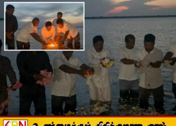 முள்ளிவாய்க்கால் தமிழினப் படுகொலையின் 17ஆம் ஆண்டு நினைவேந்தல்; நந்திக்கடலில் அஞ்சலி செலுத்திய எம்.பி. ரவிகரன்!