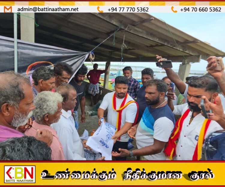 விஜய்யின் வெற்றியை கொண்டாடும் முகமாக யாழில் உணவு பொதிகள் வழங்கல்