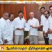 தமிழகத்தில் புதிய அரசியல் சகாப்தம்; ஆட்சி அமைக்க ஆளுநரிடம் உரிமை கோரினார் விஜய்!
