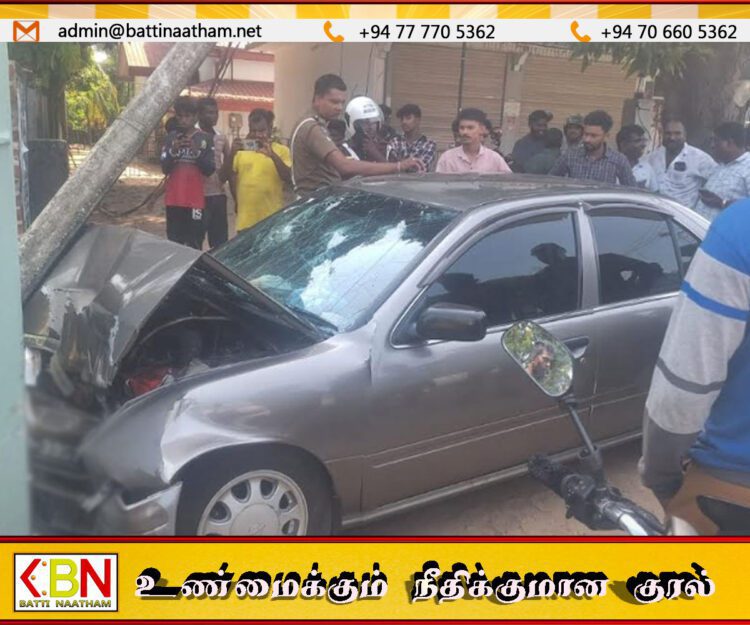 பெரியகல்லாறில் கார் விபத்து; சிறுவன் உட்பட நால்வர் காயம்
