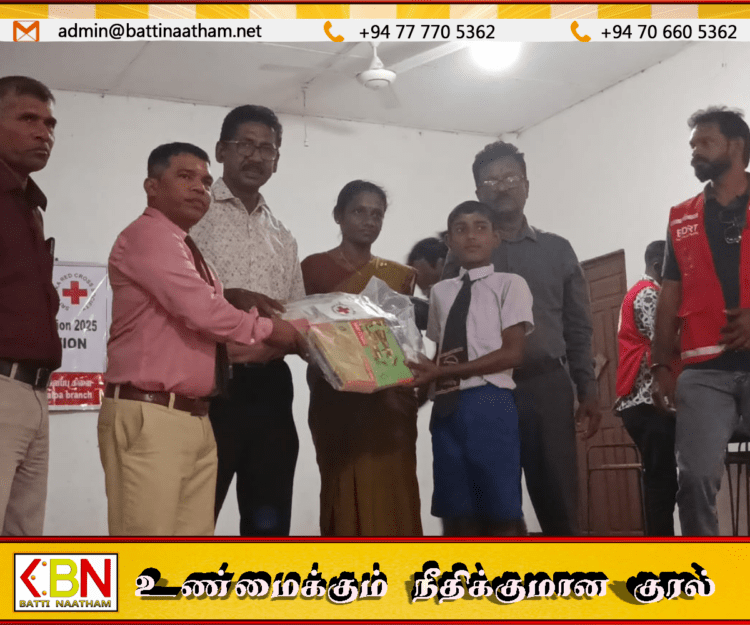 ‘டித்வா’ புயலால் பாதிக்கப்பட்ட மாணவர்களுக்கு கற்றல் உபகரணங்கள் வழங்கல்!